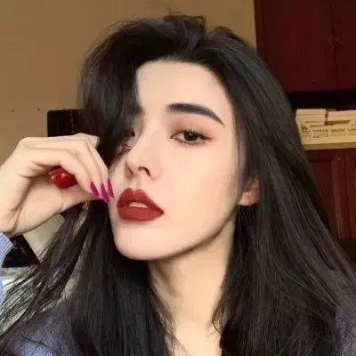 历尽沧桑一美人